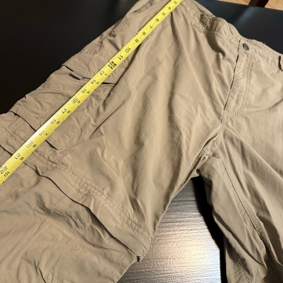 Columbia Omni shade zip off pants men’s size 42/32 - Picture 4 of 9
